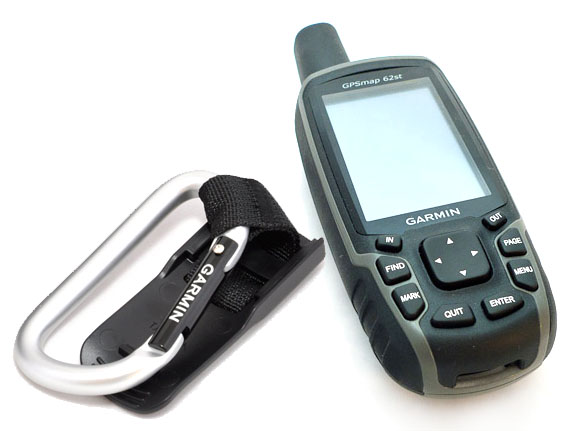 garmin-gpsmap-62st-carabiner-clip.jpg
